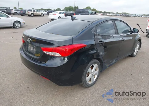 2011 Hyundai Elantra Gls (Ulsan Plant) z USA, uszkodzony, nr VIN KMHDH4AE7BU085745
